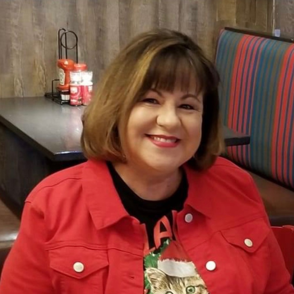 Meet your Posher, Elaine